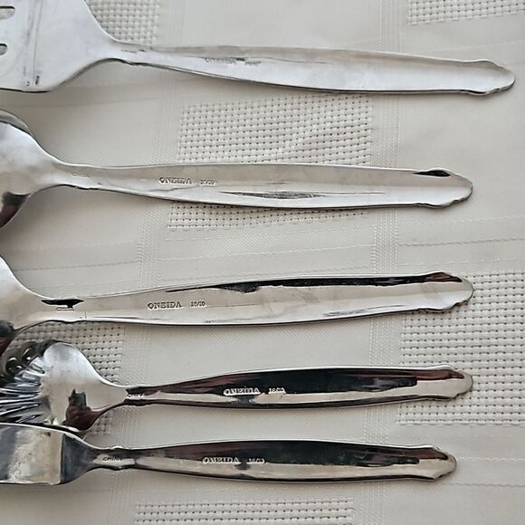 Onieda 5 Pieces Stainless Steel Serving Set 18/10 Silver - Picture 9 of 16